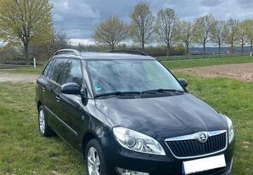 Skoda Fabia 94.745 km 5.000 &euro; Frankfurt am Main 65929
