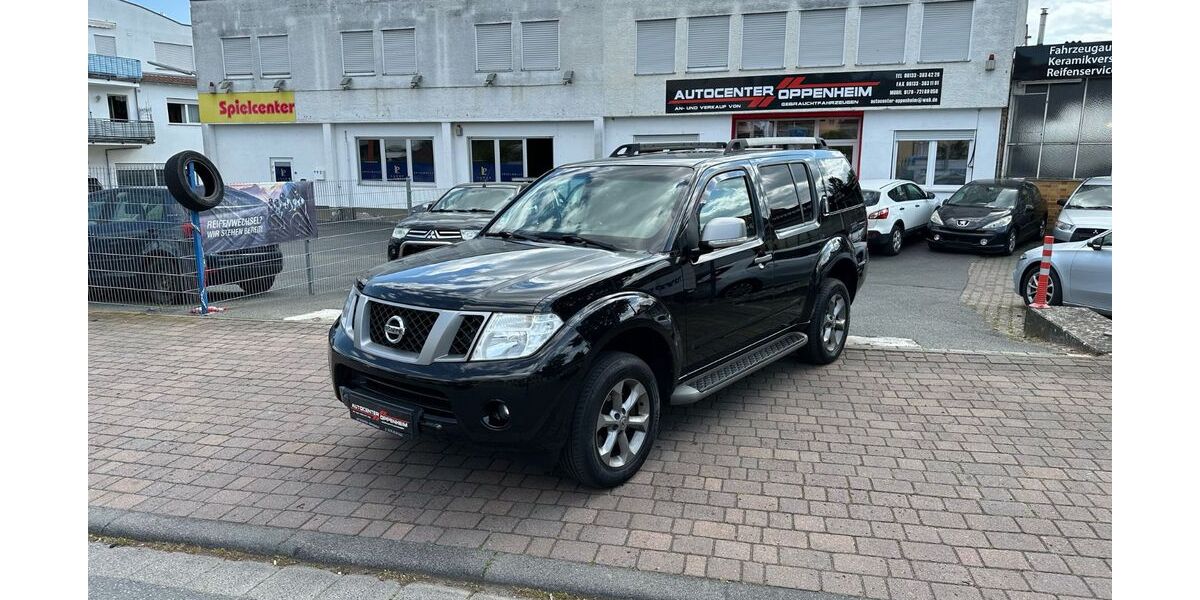 Nissan Pathfinder 142.000 km 19.900 &euro; Oppenheim 55276