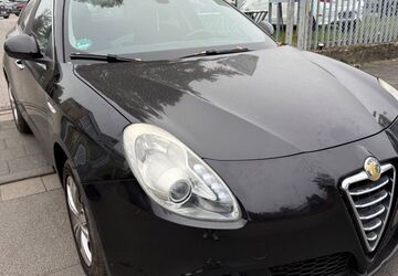 Alfa Romeo Giulietta 164.000 km 4.000 &euro; Dietzenbach 63128