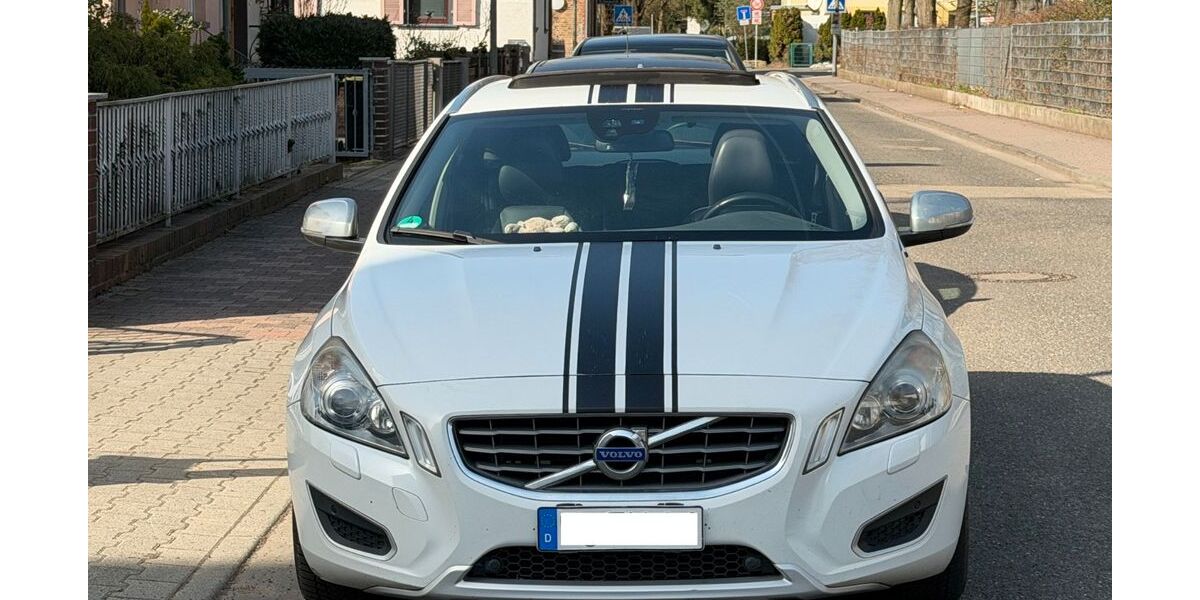 Volvo V60 290.000 km 6.550 &euro; Frankfurt 65931