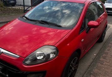Fiat Punto Evo 158.326 km 1.299 &euro; Frankfurt am Main 60529
