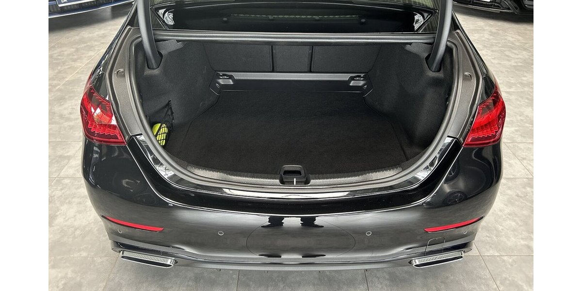 Mercedes-Benz C 300 d EDITION AMG DISTRONIC-PANORAMA-BURMESTER 31.110 km 49.897 &euro; Groß-Umstadt 64823