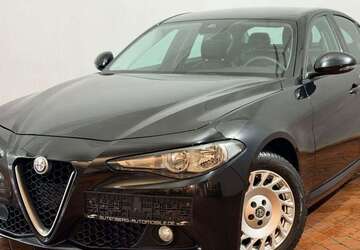 Alfa Romeo Giulia 133.000 km 18.890 &euro; Rodgau 63110
