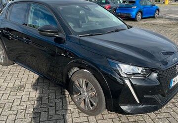 Peugeot 208 45.938 km 24.100 &euro; Rodgau Nieder-Roden 63110
