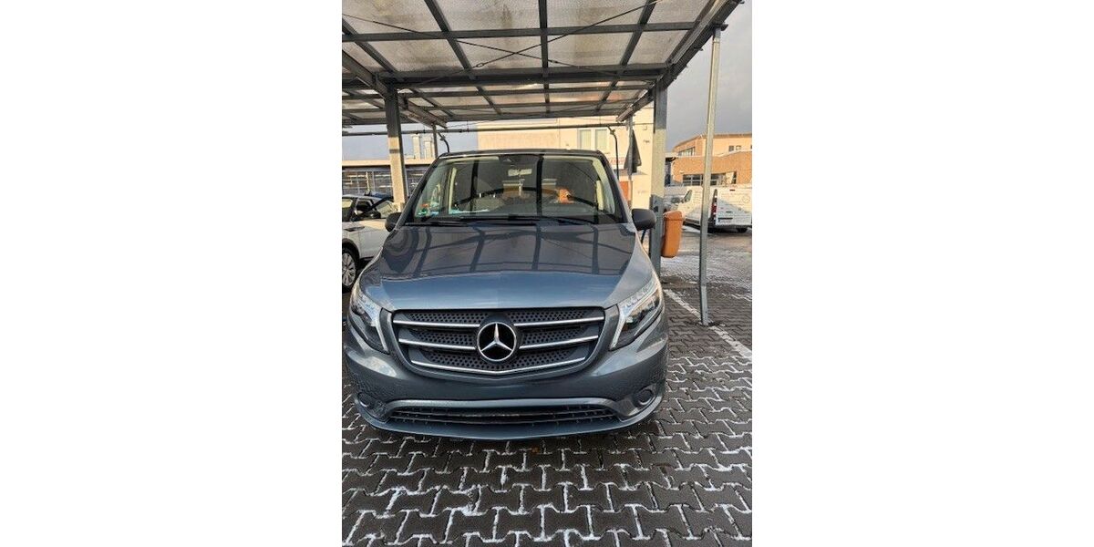 Mercedes-Benz Vito 127.000 km 32.500 &euro; Frankfurt am Main 60596