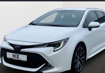 Toyota Corolla 32.500 km 29.900 &euro; Offenbach 63071