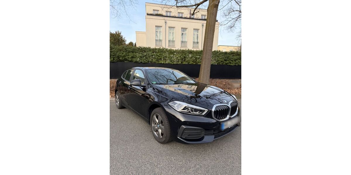 BMW 118 107.800 km 15.900 &euro; Frankfurt 60487