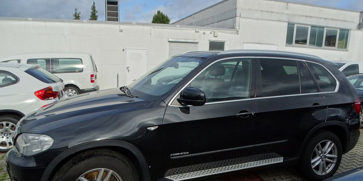 BMW X5 xDrive40d Panoramadach, Leder, Rückfahrkamera, 218.446 km 11.790 &euro; Rodgau 63110