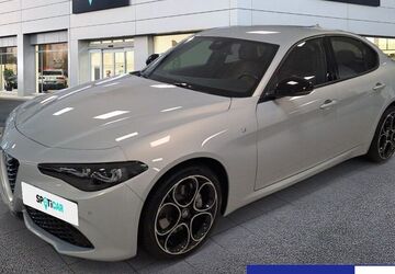 Alfa Romeo Giulia 27.541 km 41.590 &euro; Frankfurt 60314