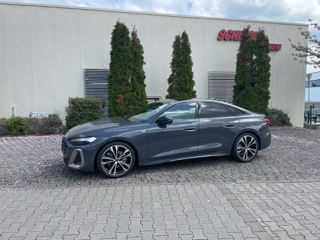 Audi A5 3.100 km 66.900 &euro; Rödermark 63322