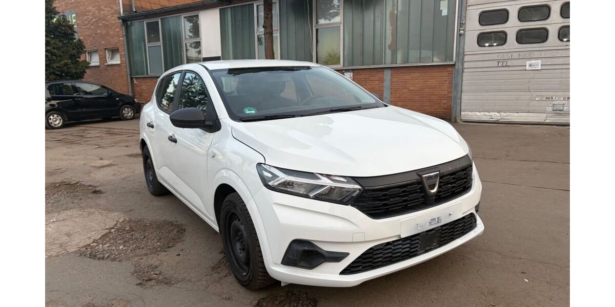 Dacia Sandero 100.000 km 7.900 &euro; Dietzenbach 63128