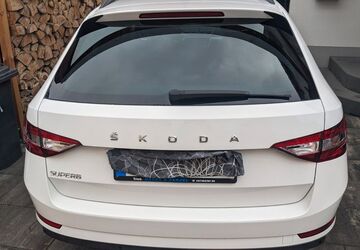Skoda Superb 94.000 km 20.600 &euro; Dienheim 55276