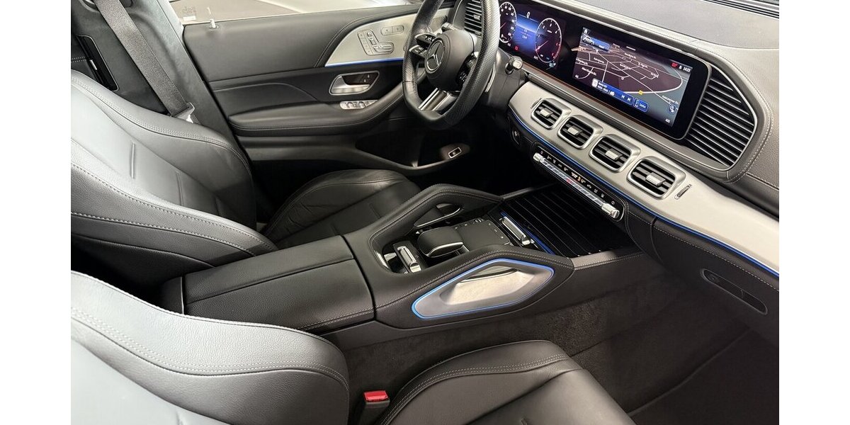 Mercedes-Benz GLE 300 d 4M AMG DISTRON.-STANDHEIZ-AIRMATIC-AHK 13.546 km 84.997 &euro; Groß-Umstadt 64823