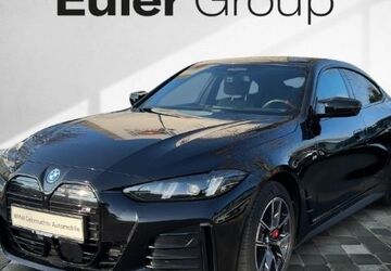 BMW i4 24.121 km 52.799 &euro; Frankfurt 60314