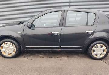 Dacia Sandero 315.900 km 1.800 &euro; Gross-Zimmern 64846