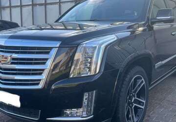 Cadillac Escalade 122.000 km 43.550 &euro; Neu Isenburg 63263