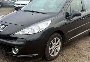 Peugeot 207 105.000 km 1.950 &euro; Gernsheim 64579