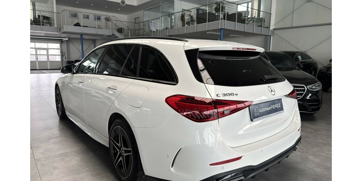 Mercedes-Benz C 300 T e AMG PREMIUM+ -FAHRASSISTENZ+ -AHK-PANO 24.998 km 49.889 &euro; Groß-Umstadt 64823