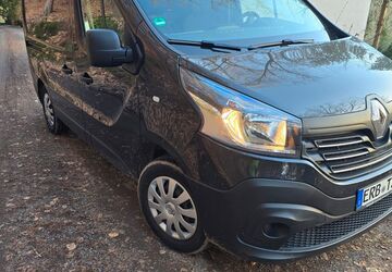 Renault Trafic 163.000 km 10.900 &euro; höchst 64739