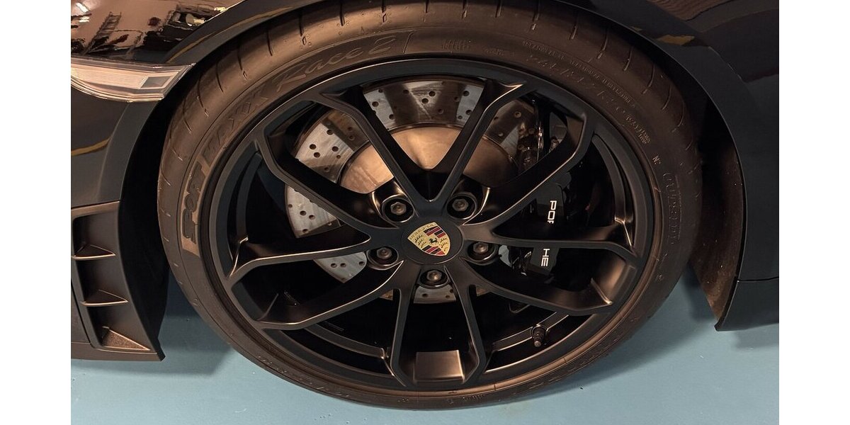 Porsche 718 Boxster Spyder APPROVED/Schalensitze/Chrono 6.800 km 108.000 &euro; Dreieich 63303