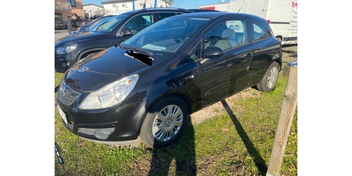 Opel Corsa 136.000 km 2.000 &euro; Bensheim 64625