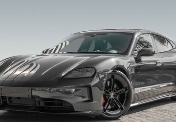 Porsche Taycan 9.000 km 154.900 &euro; Darmstadt 64295