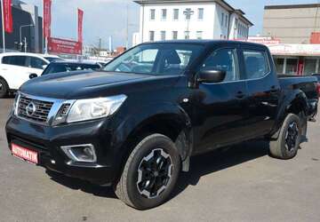 Nissan Navara 162.000 km 19.900 &euro; Frankfurt A.m 60388