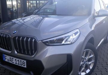 BMW X1 2.749 km 49.299 &euro; Frankfurt am Main 60435