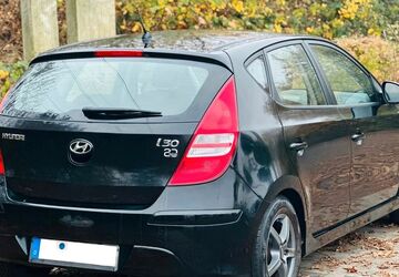 Hyundai i30 111.100 km 5.399 &euro; Kriftel 65830