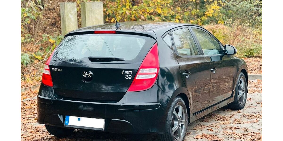 Hyundai i30 111.100 km 5.399 &euro; Kriftel 65830