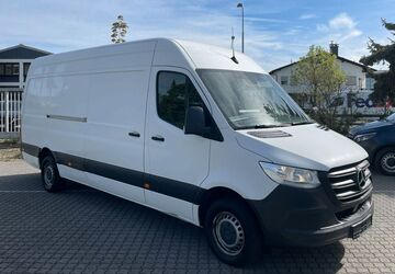 Mercedes-Benz Sprinter 181.500 km 15.980 &euro; Langen 63225