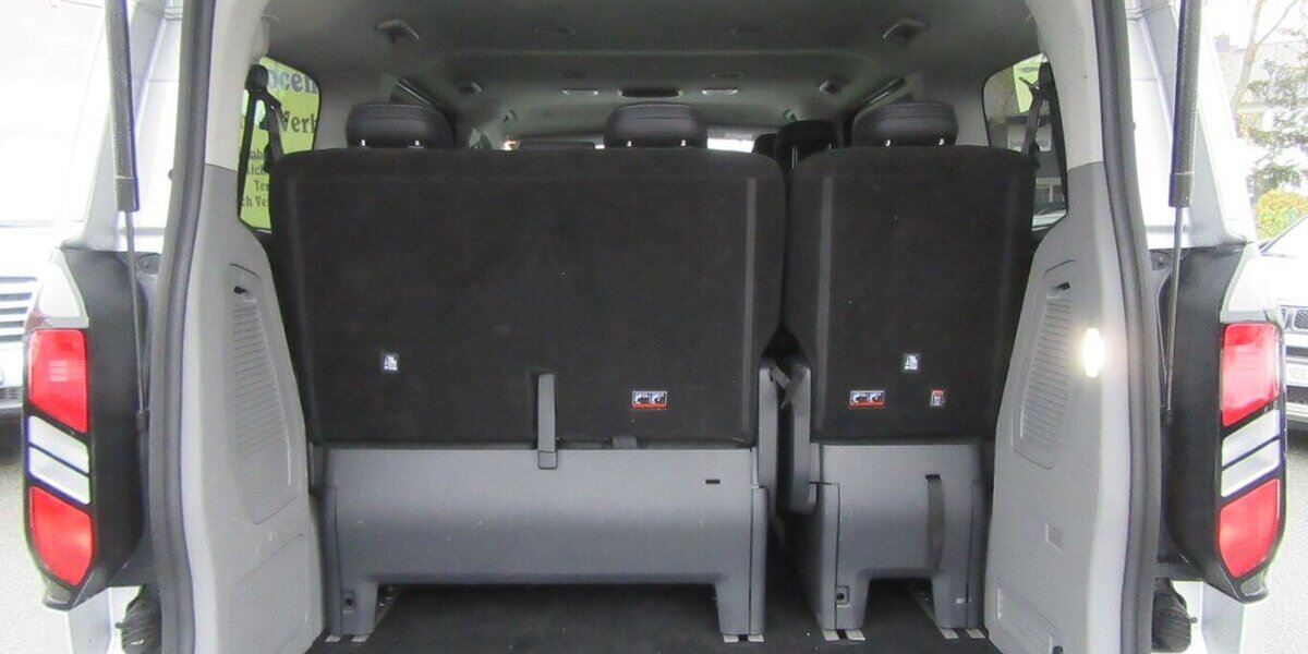 Ford Tourneo Custom 320 L1 Tourneo Titanium FWD Autom. 25.000 km 43.950 &euro; Gernsheim 64579