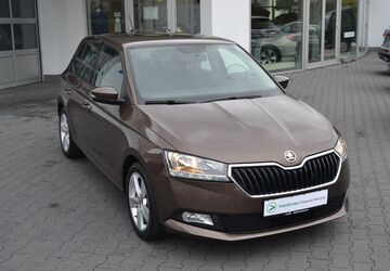 Skoda Fabia 76.000 km 12.980 &euro; Babenhausen 64832