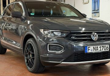 VW T-Roc 129.654 km 17.300 &euro; Frankfurt am Main 60439
