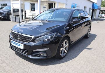 Peugeot 308 131.147 km 9.990 &euro; Darmstadt 64291