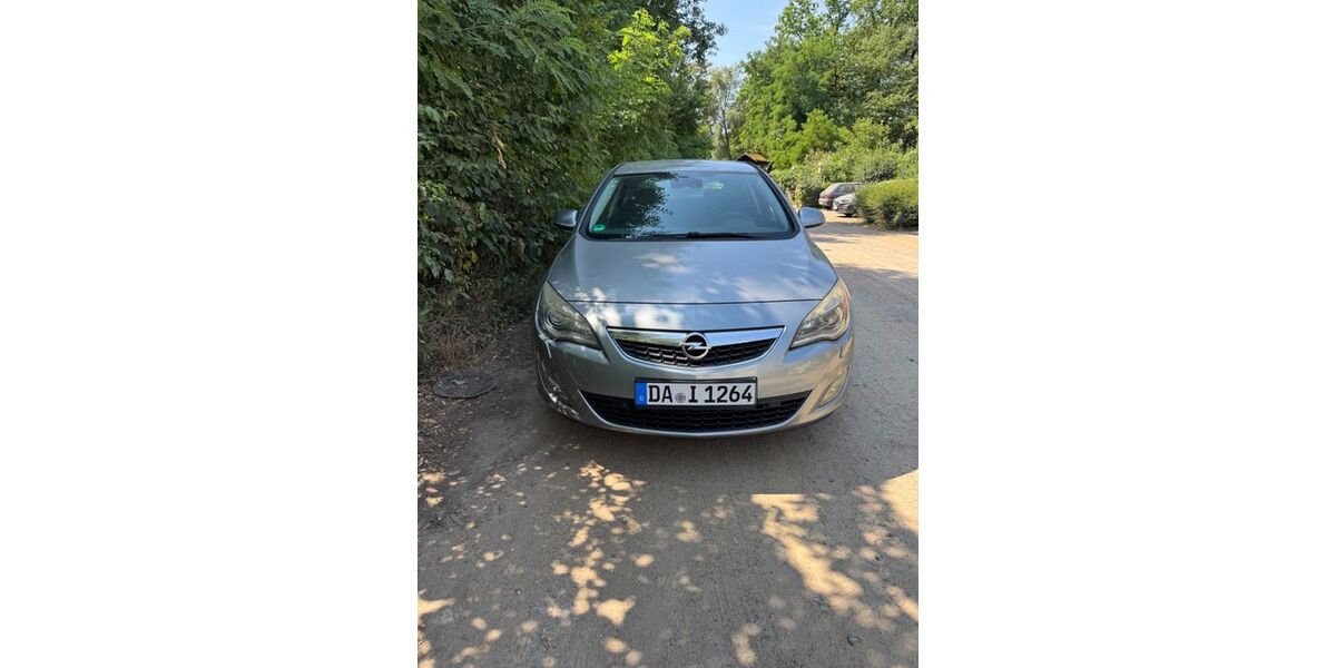 Opel Astra 124.300 km 5.900 &euro; Darmstadt 64287