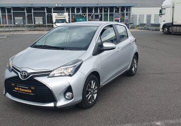Toyota Yaris 64.000 km 10.900 &euro; Frankfurt am Main 60386