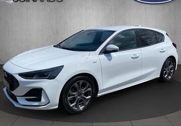 Ford Focus 28.000 km 23.280 &euro; Babenhausen 64832