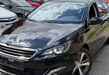 Peugeot 308 135.600 km 6.499 &euro; Frankfurt am Main 65933