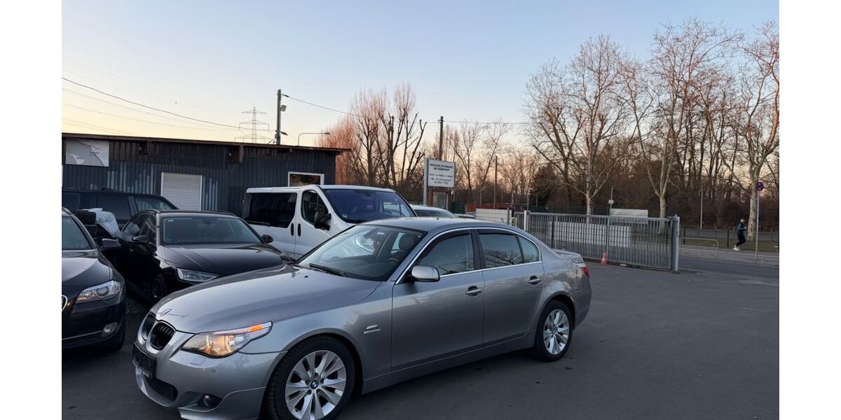 BMW 520 330.000 km 4.999 &euro; Frankfurt am Main 60486