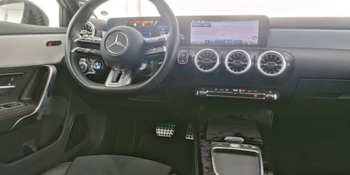 Mercedes-Benz A 35 AMG 4M DISTRONIC- BURMESTER- PANORAMA-NIGHT 25.798 km 48.889 &euro; Groß-Umstadt 64823