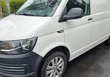 VW T6 Transporter 230.000 km 11.200 &euro; offenbach am 63075