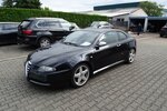 Alfa Romeo GT 2.0 16V JTS Progression Sportiva TÜV neu 114.800 km 3.490 &euro; Rodgau 63110