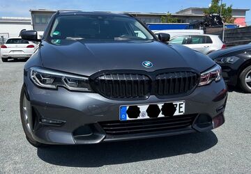 BMW 330 53.000 km 33.000 &euro; Biebesheim 64584