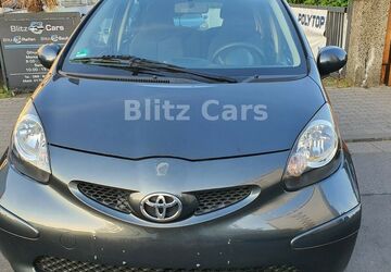 Toyota Aygo (X) 50.000 km 4.100 &euro; Dietzenbach 63128