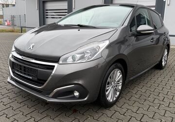 Peugeot 208 99.312 km 5.499 &euro; Offenbach am Main 63067