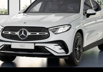 Mercedes-Benz GLC 200 9.900 km 61.650 &euro; Frankfurt 60599
