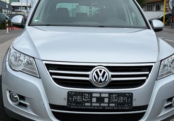 VW Tiguan 189.000 km 7.499 &euro; Dietzenbach 63128