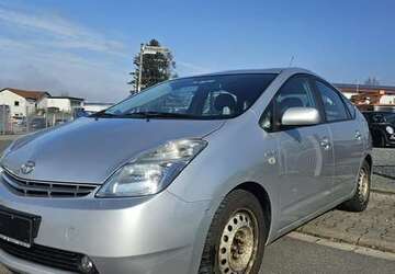 Toyota Prius 275.000 km 3.999 &euro; Bickenbach 64404