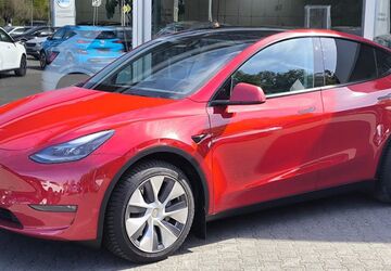 Tesla Model Y 23.340 km 34.950 &euro; Dieburg 64807